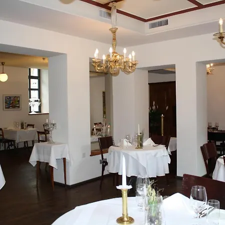 Hotel Hofgarten 4*